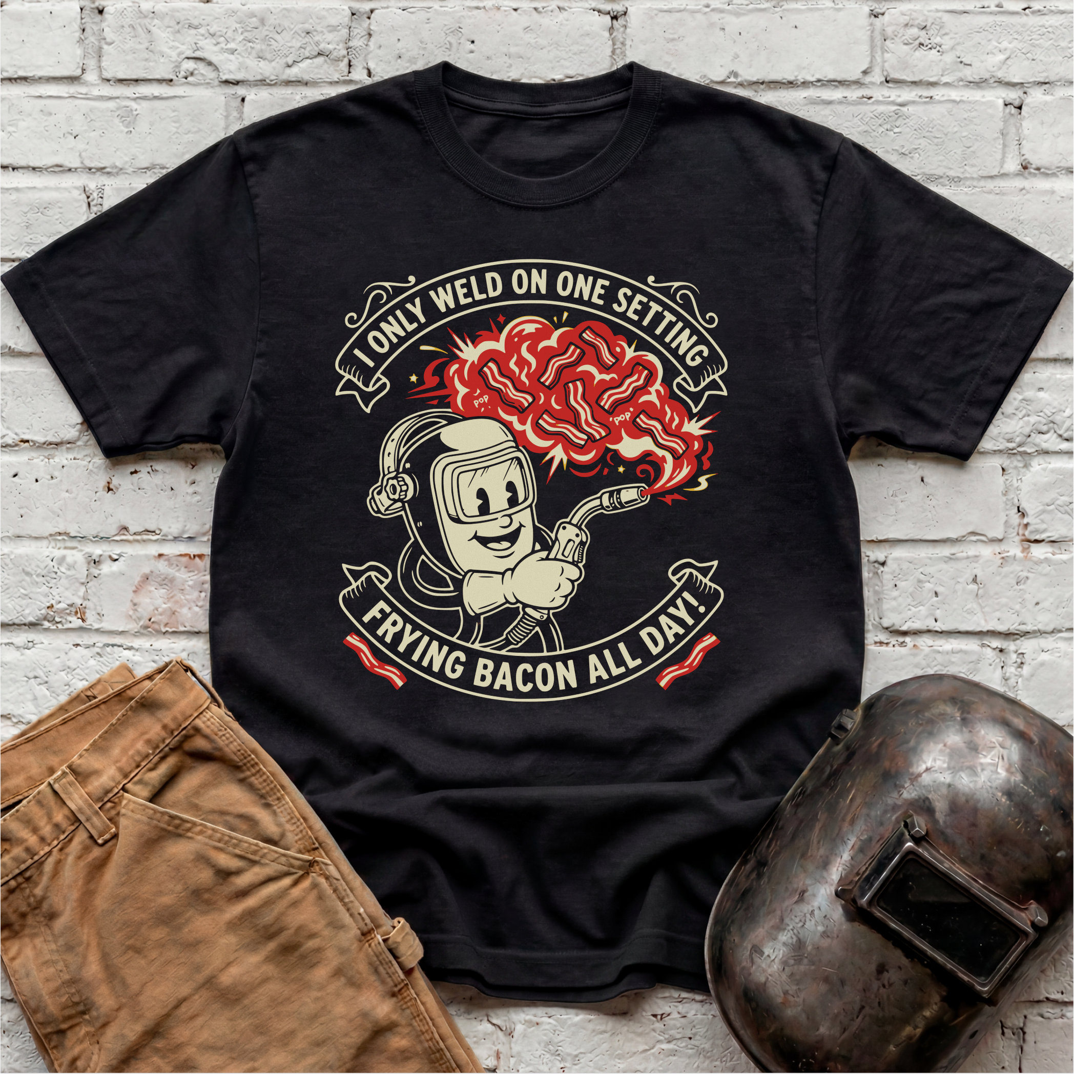 FRYING BACON All day T-shirt