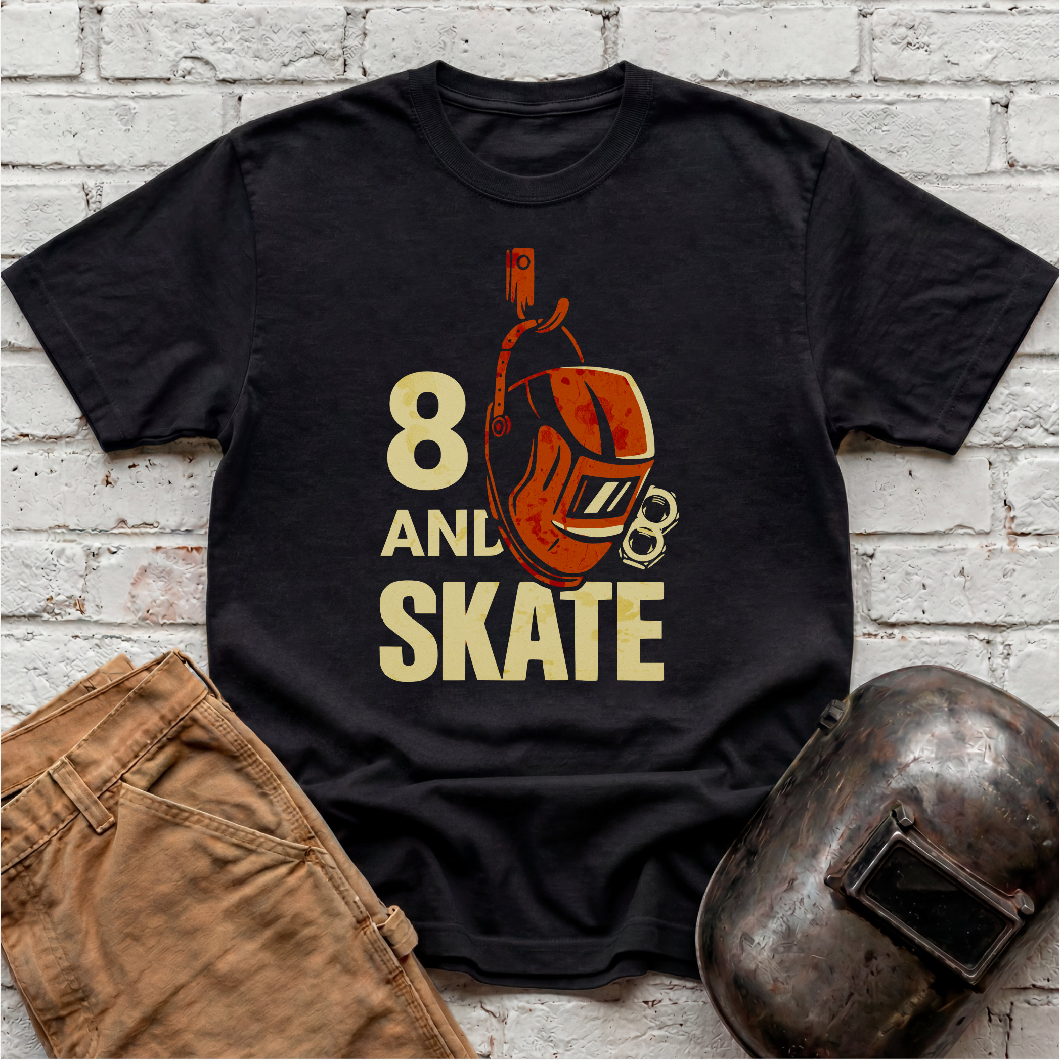 8 and SKATE hanging hood T-shirt