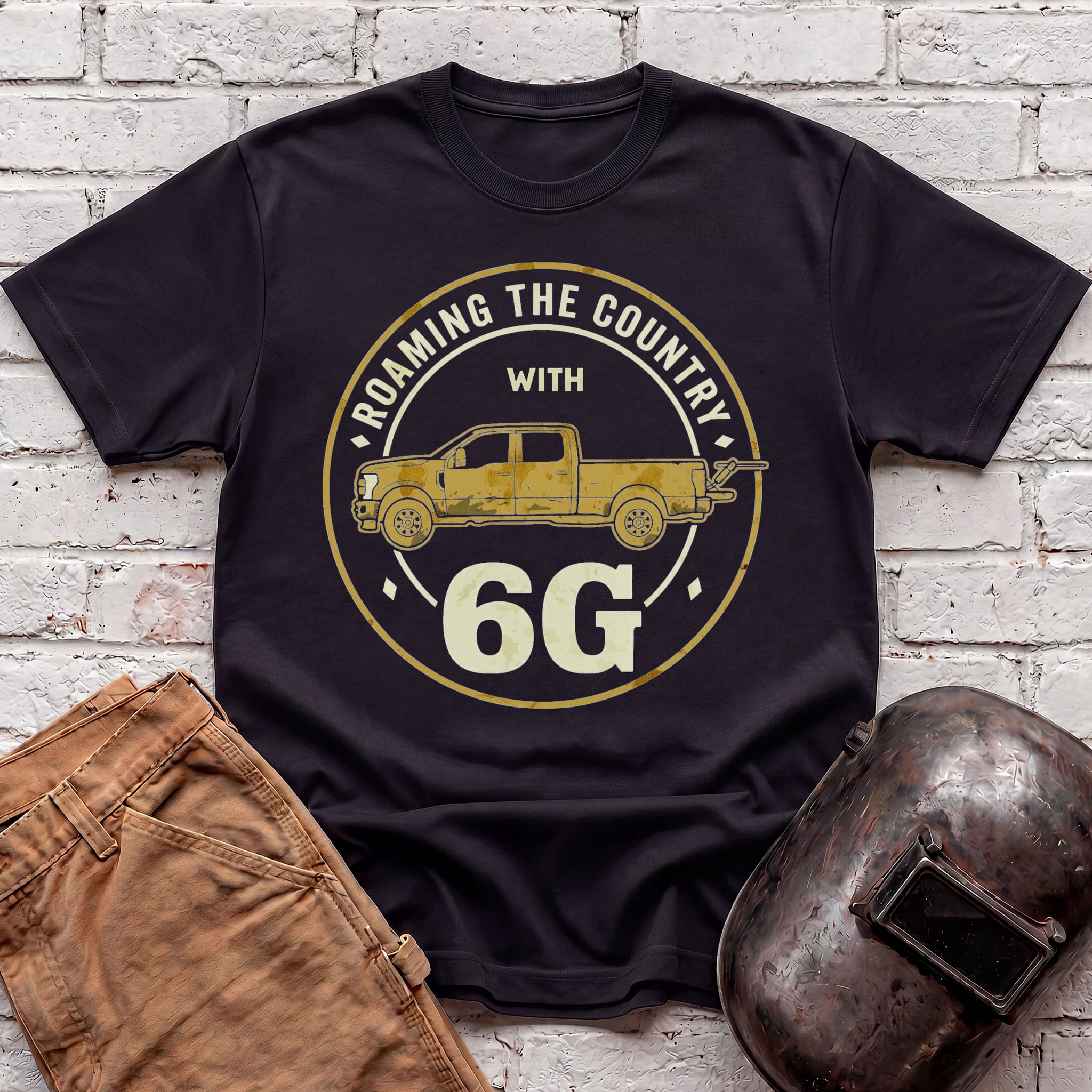 Roaming the country with 6G T-shirt