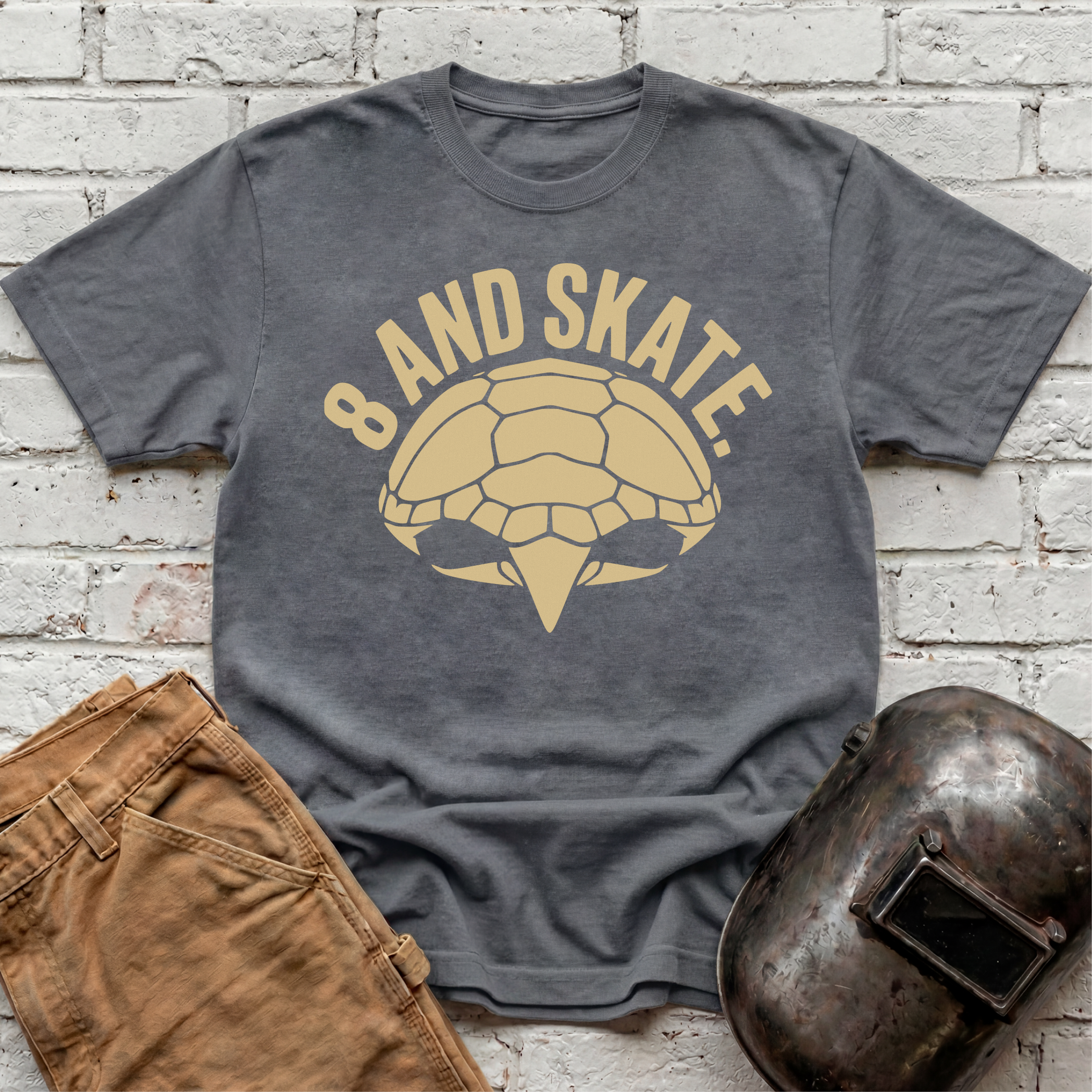 8 AND SKATE Turtle T-shirt
