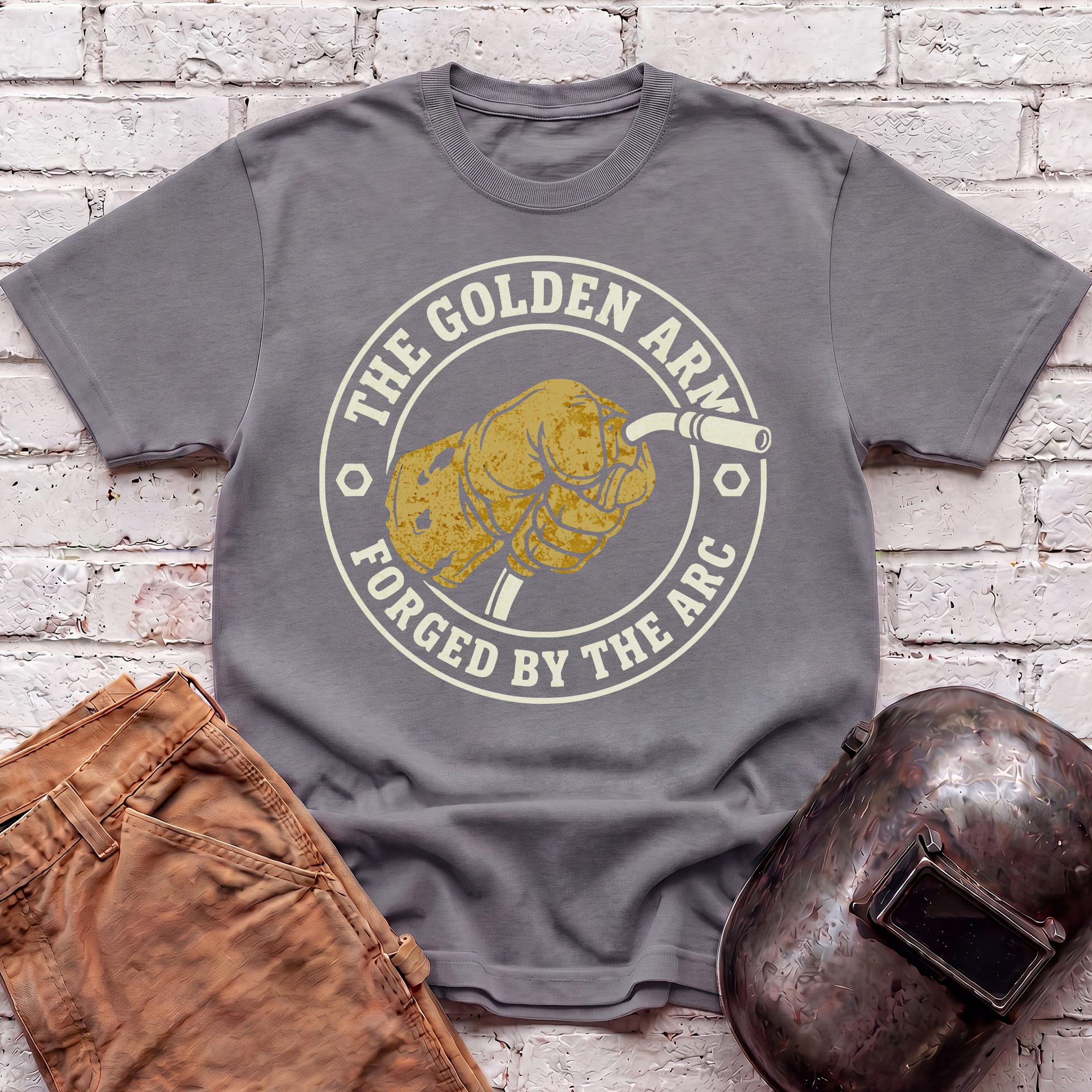 GOLDEN ARM badge MIG T-shirt