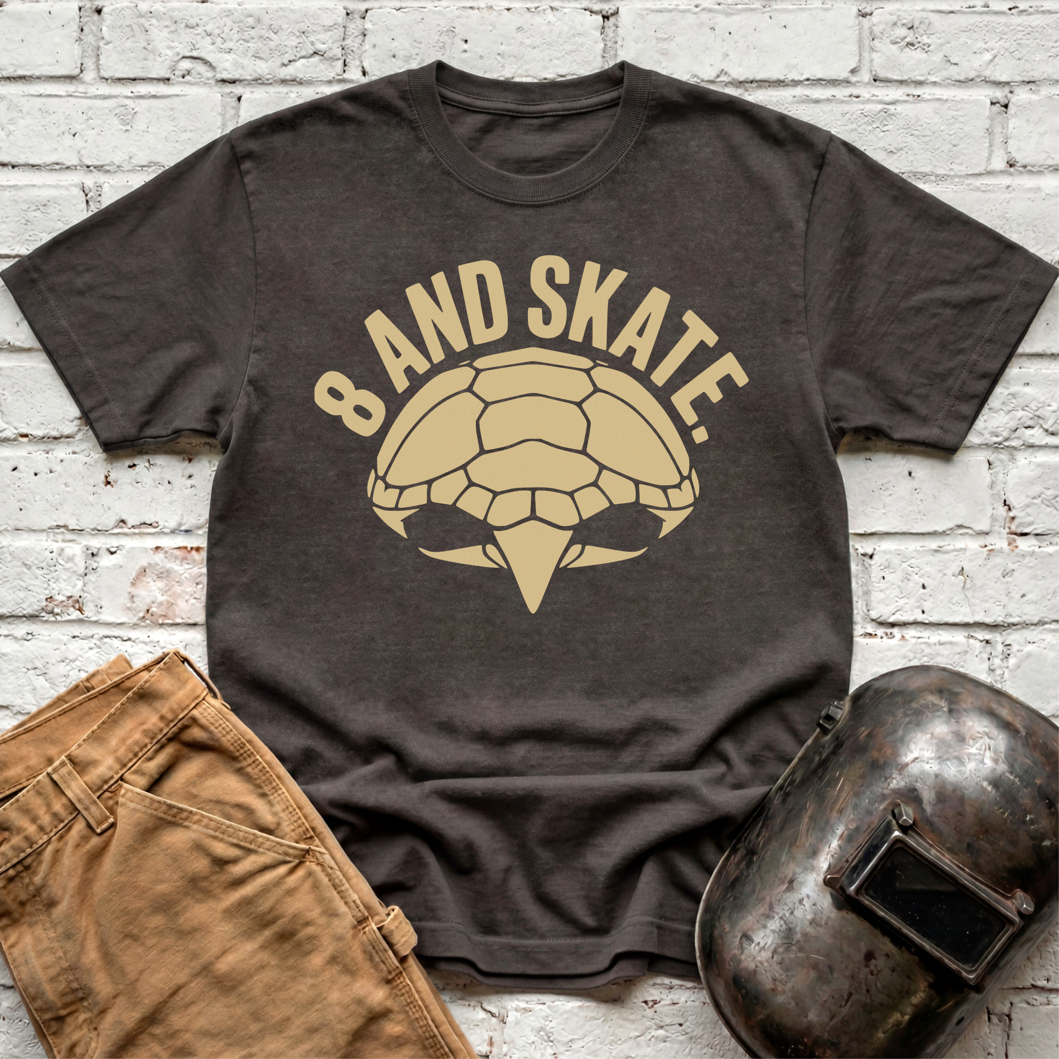 8 AND SKATE Turtle T-shirt