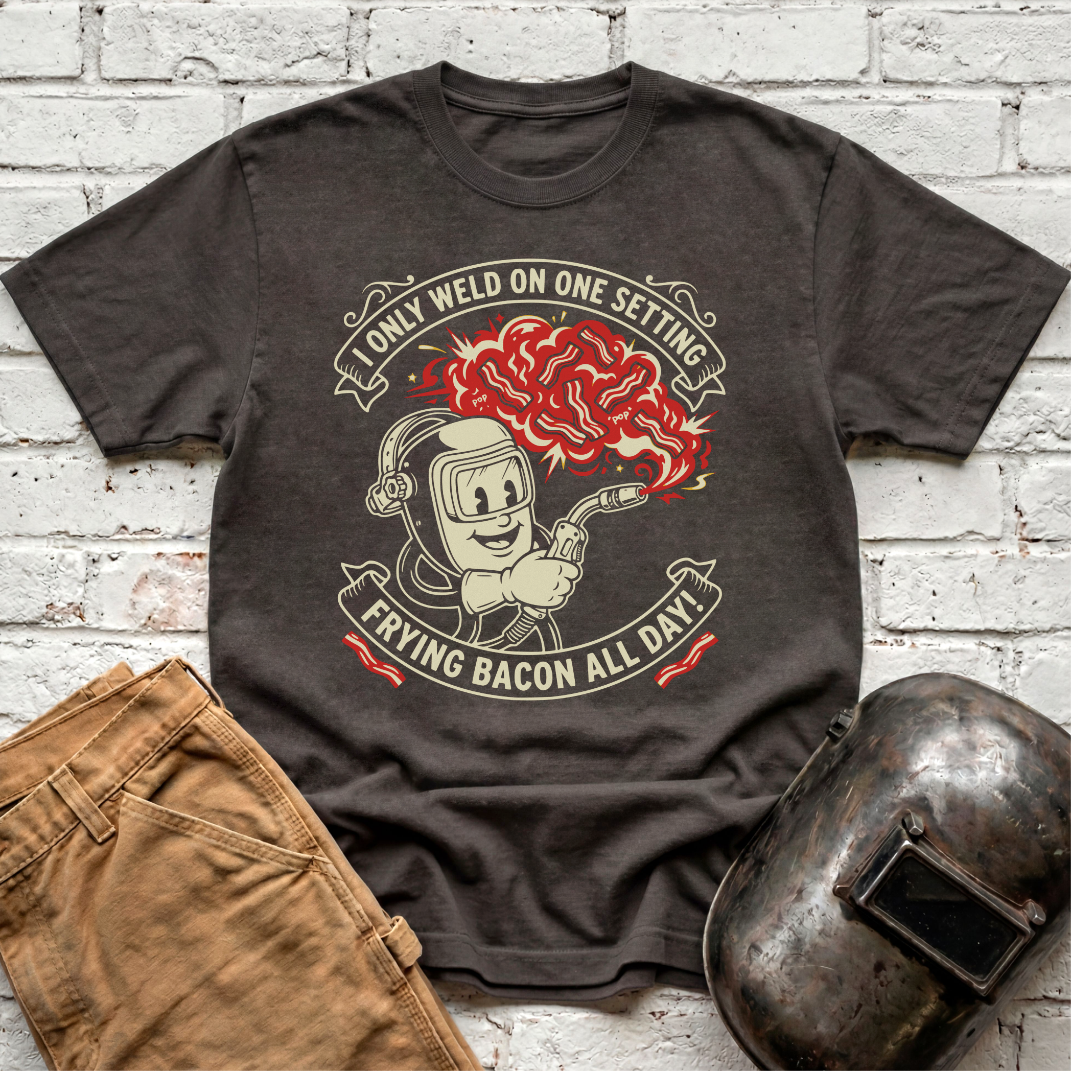 FRYING BACON All day T-shirt