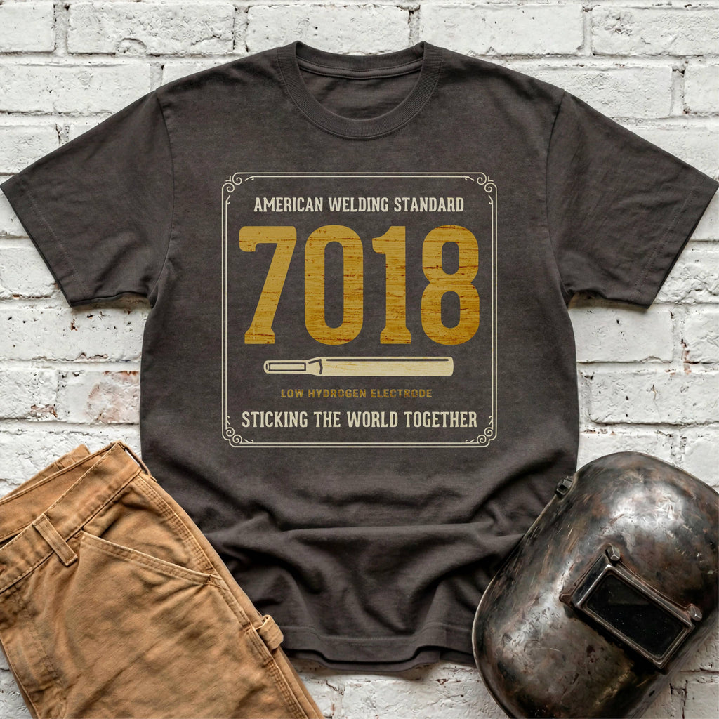 Sticking world with 7018 T-shirt